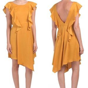 𝅺bcbgeneration SZ 12 Yellow Asymmetrical Hem Short Casual Dress